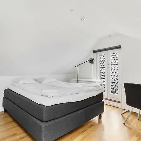 Penthouse In Heart Of - 4br 2 Bath Lejlighed *