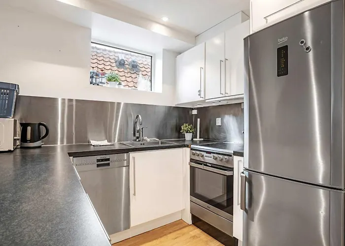 Apartment Penthouse In Heart Of - 4br 2 Bath